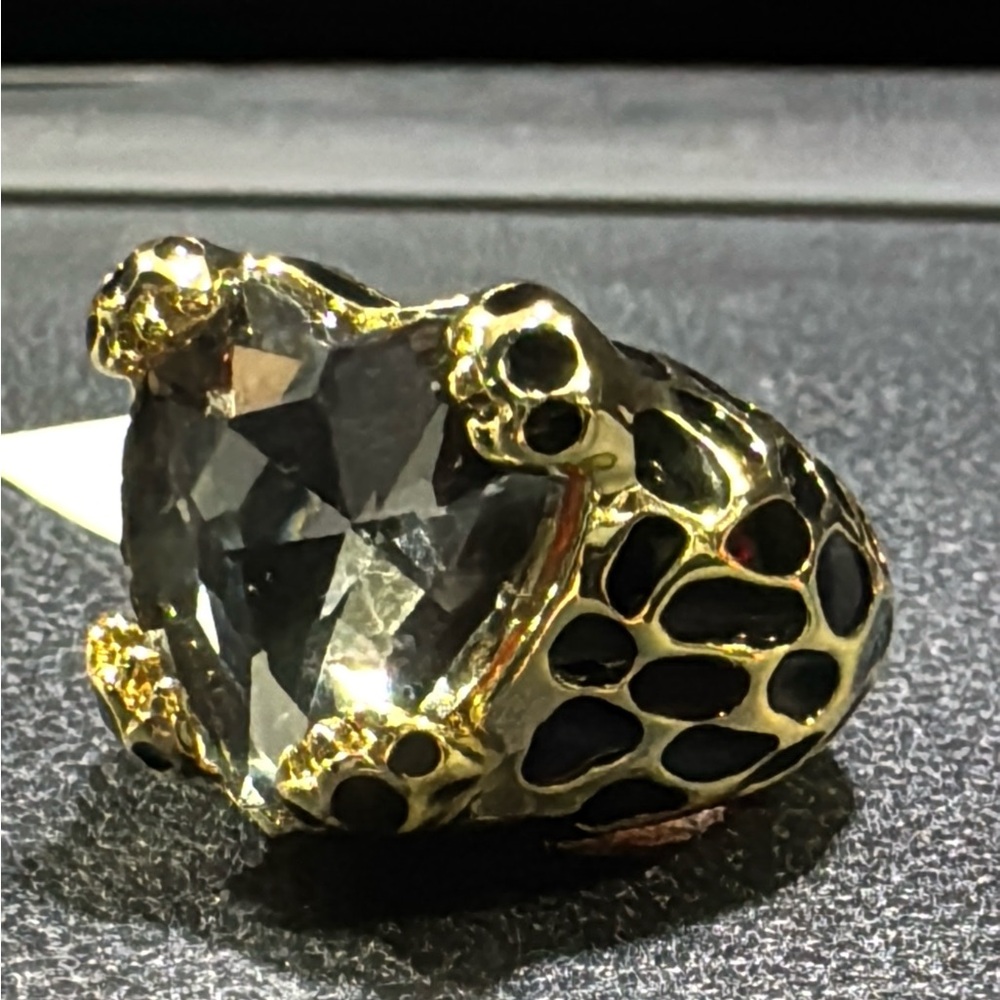 NWT Women Betsey Johnson Gold Tone Chunky True Leopard Ring Black Crystal Sz7.5 - Picture 4 of 7